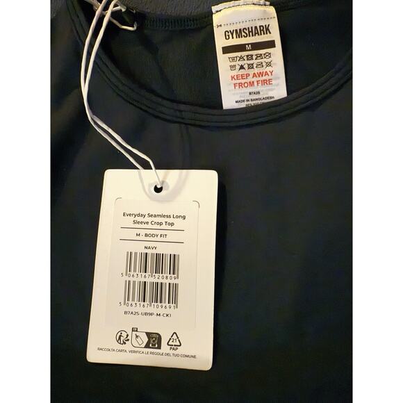 Women’s Everyday Seamless Long Sleeve Crop Top Navy Medium - Picture 5 of 5